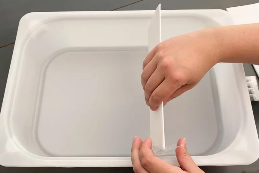 DIY Διαχωριστικά συρταριών από κεσεδάκια γιαουρτιού!