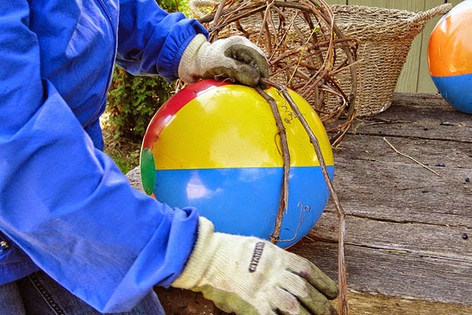 Φτιάξε μόνος σου DIY φωτιστικά από κληματόβεργες που δεν θα κοστίσουν σχεδόν τίποτα! 4 DIY φωτιστικά από κληματόβεργες για τον κήπο και το μπαλκόνι