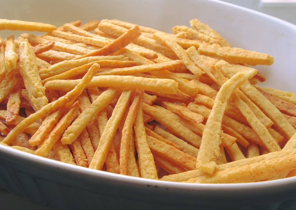 Σπιτικά πακοτίνια με 4 υλικά σαν του περιπτέρου: Εύκολη συνταγή που γίνεται σε λίγα λεπτά 5 Σπιτικά πακοτίνια με 4 υλικά σαν του περιπτέρου: Εύκολη συνταγή που γίνεται σε λίγα λεπτά