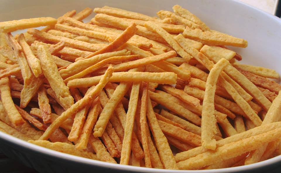 Σπιτικά πακοτίνια με 4 υλικά σαν του περιπτέρου: Εύκολη συνταγή που γίνεται σε λίγα λεπτά 2 σπιτικά πακοτίνια