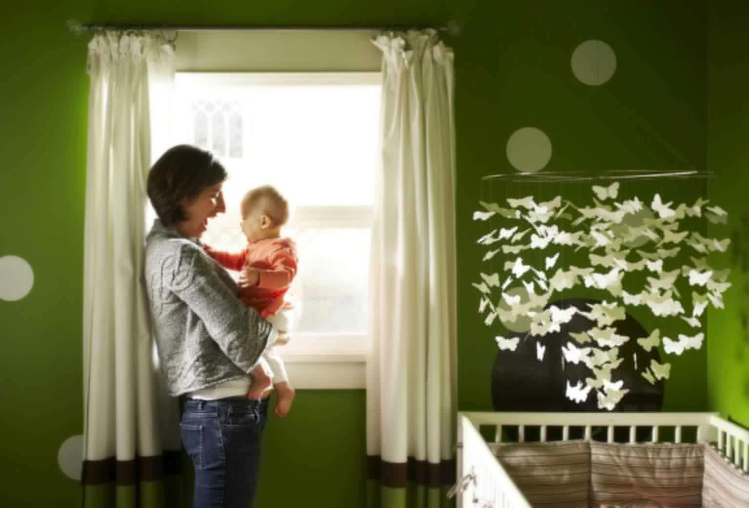 Επικίνδυνα ΛΑΘΗ στη ΔΙΑΚΟΣΜΗΣΗ ΒΡΕΦΙΚΟΥ Δωμάτιου που Πρέπει να Αποφύγετε