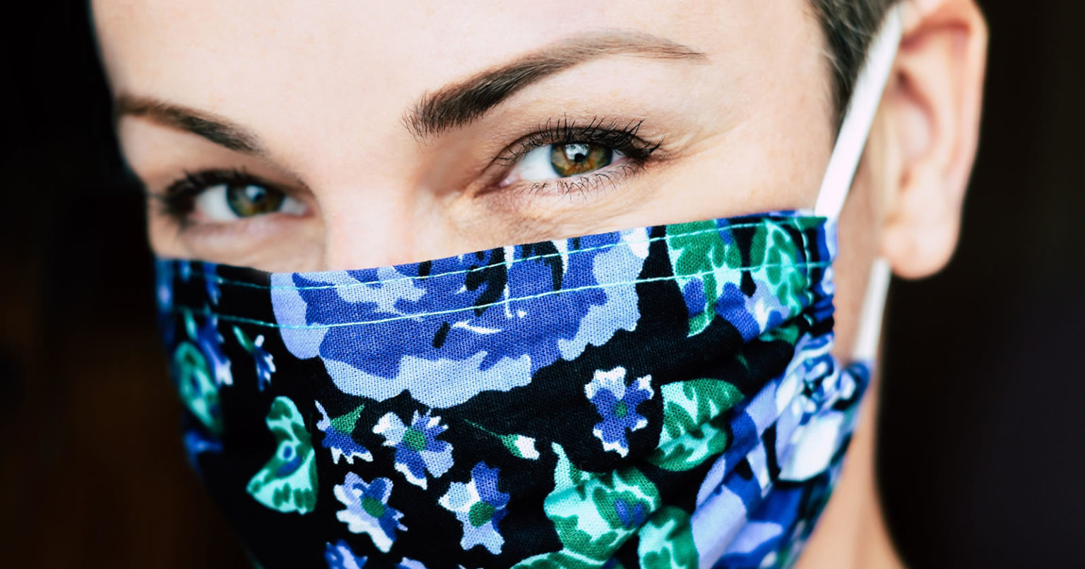 6 Λάθη Που Μπορεί να Κάνετε Όταν Πλένετε τη Μάσκα Προστασίας