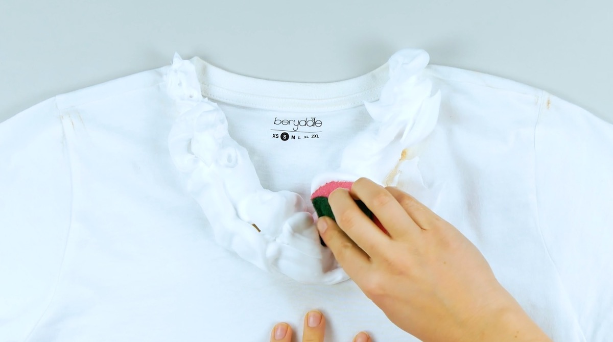 6 Κόλπα για Γρήγορη Επιδιόρθωση Ρούχων
