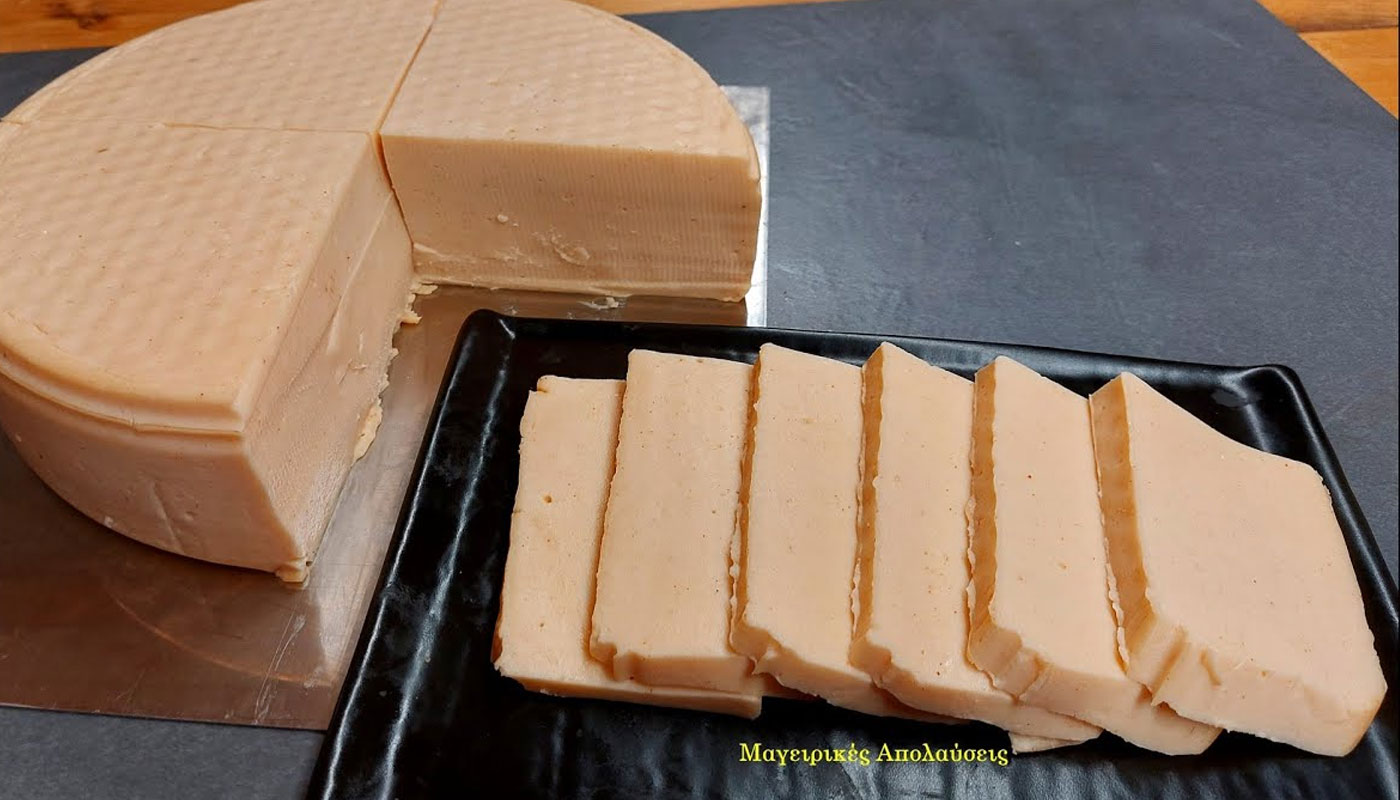 Φτιάξε 3 κιλά Σπιτικό Τυρί με 2 λίτρα γάλα εμπορίου με κόστος μόλις 5 Ευρώ. Εύκολο και μαλακό έτοιμο μέσα σε λίγη ώρα – ΒΙΝΤΕΟ