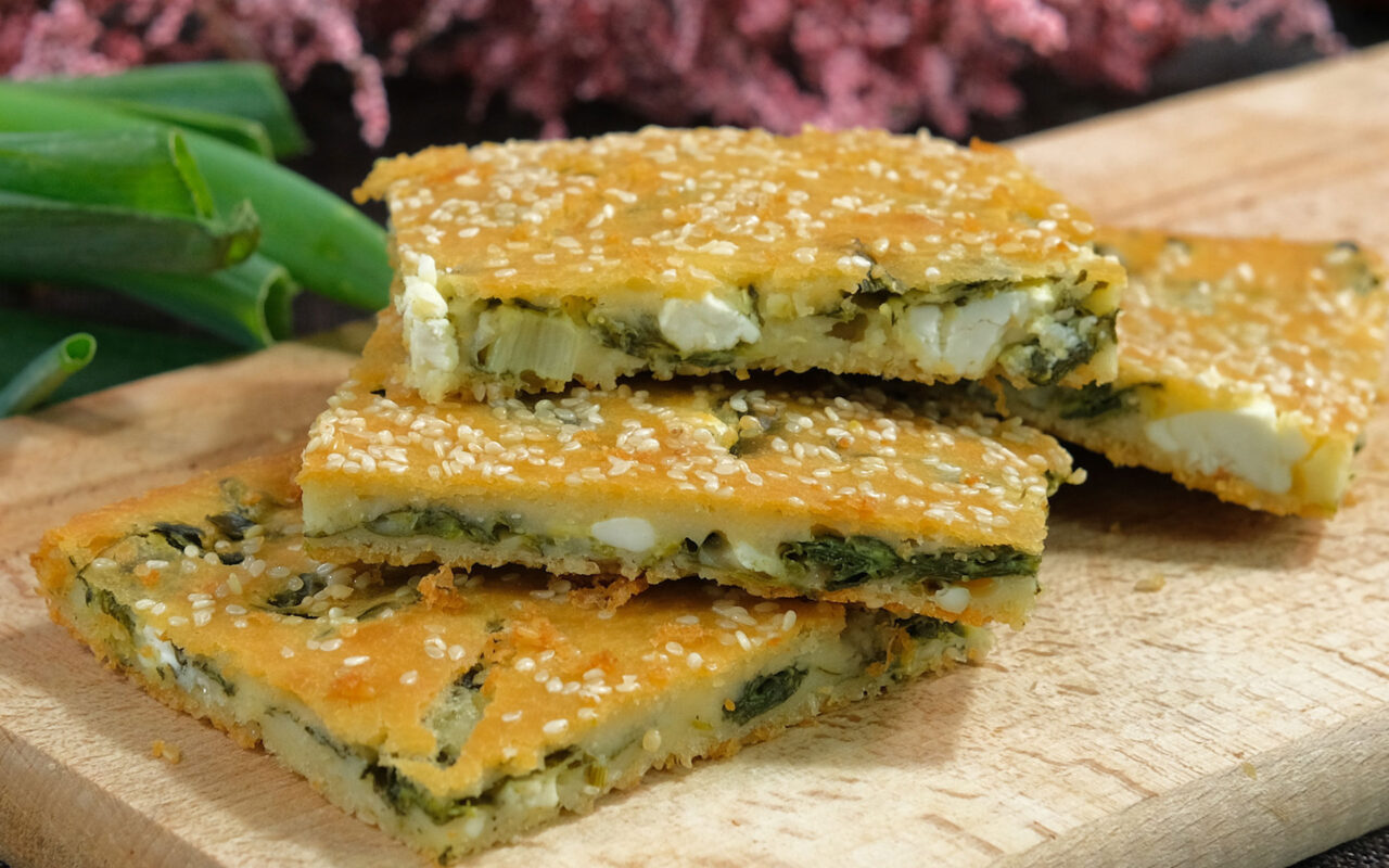 Σπανακόπιτα Εύκολη χωρίς φύλλο – Το τέλειο Κολατσιό για το Σχολείο και το Γραφείο [ΒΙΝΤΕΟ]