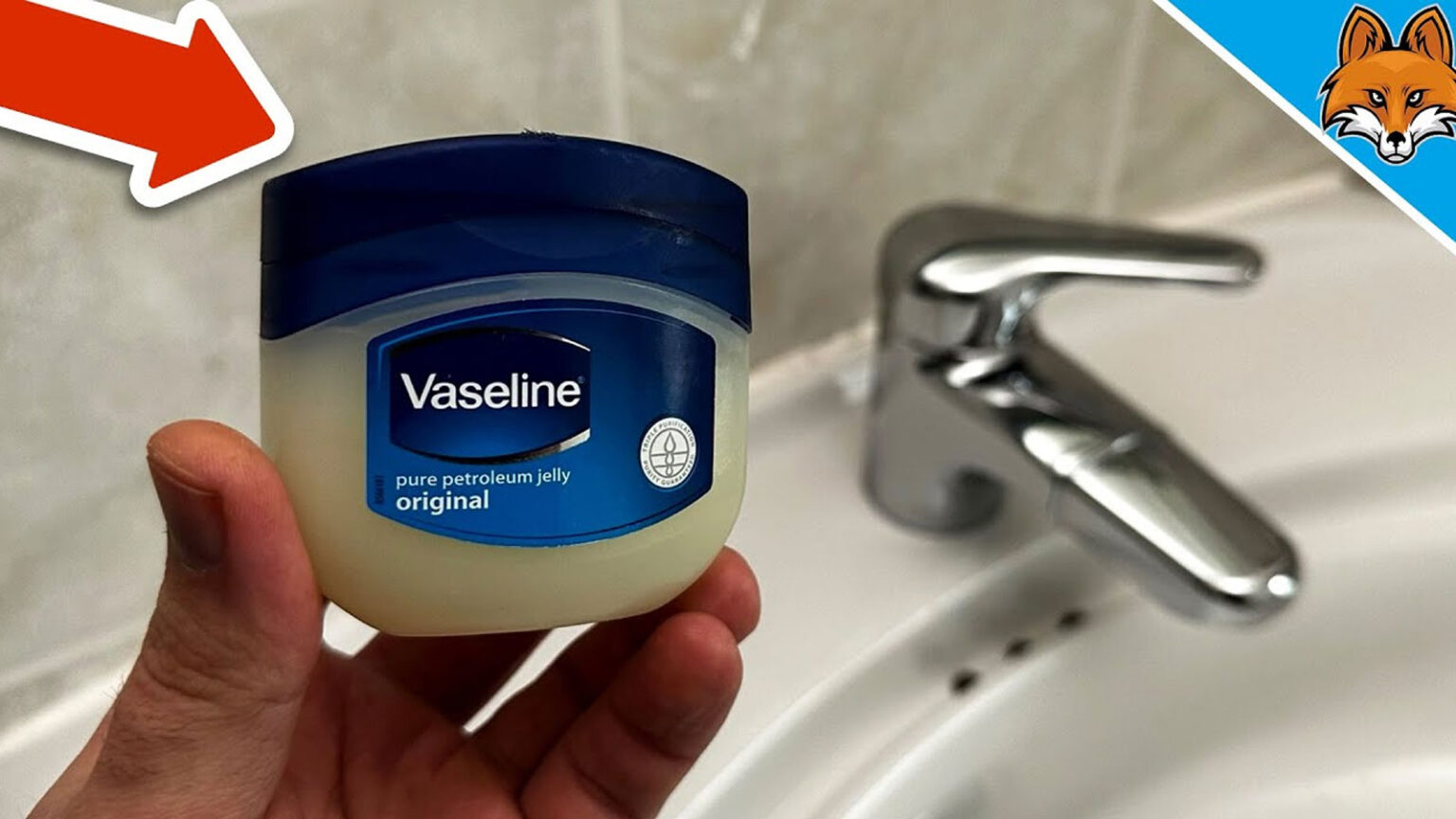 Το Κόλπο Με Βαζελίνη Που Προστατεύει Τη Βρύση Από Τα Άλατα και Τη Διατηρεί Λαμπερή