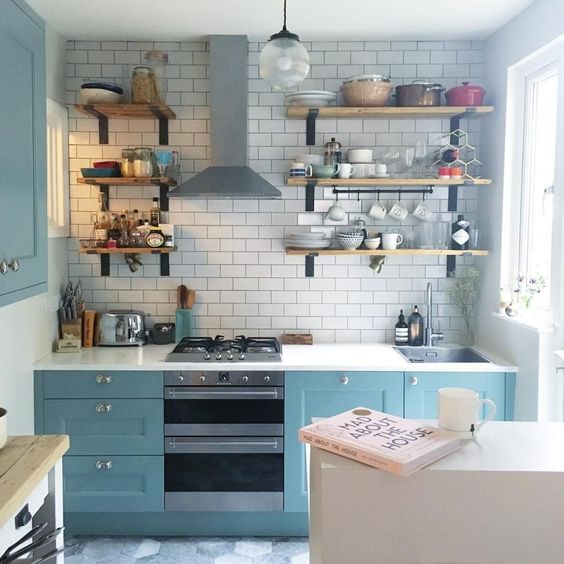 μπλε και λευκές κουζίνες,δίχρωμες κουζίνες,διακόσμηση κουζίνας,ιδέες διακόσμησης κουζίνας,διακόσμηση,