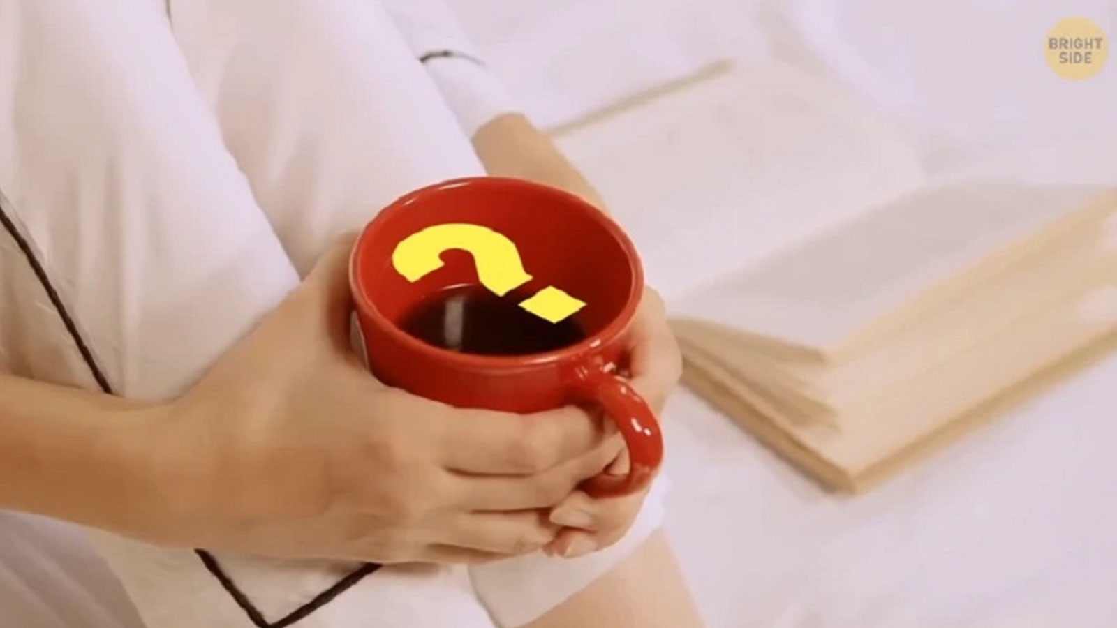 Γιατί ΔΕΝ Πρέπει να Πίνετε Καφέ σε μια Κόκκινη Κούπα