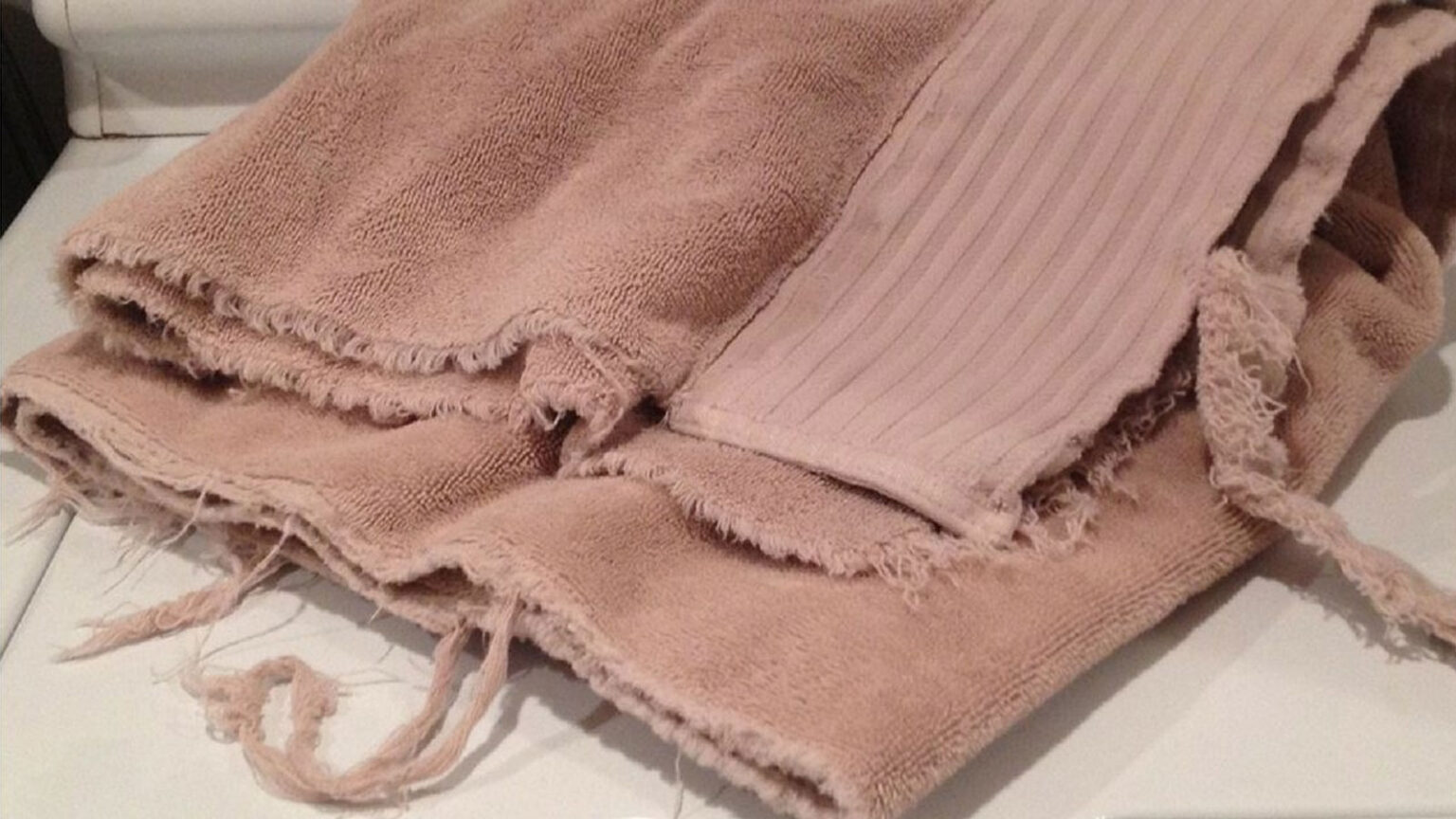 φροντίδα πετσετών μπάνιου,συμβουλές για πετσέτες,χρήσιμα,