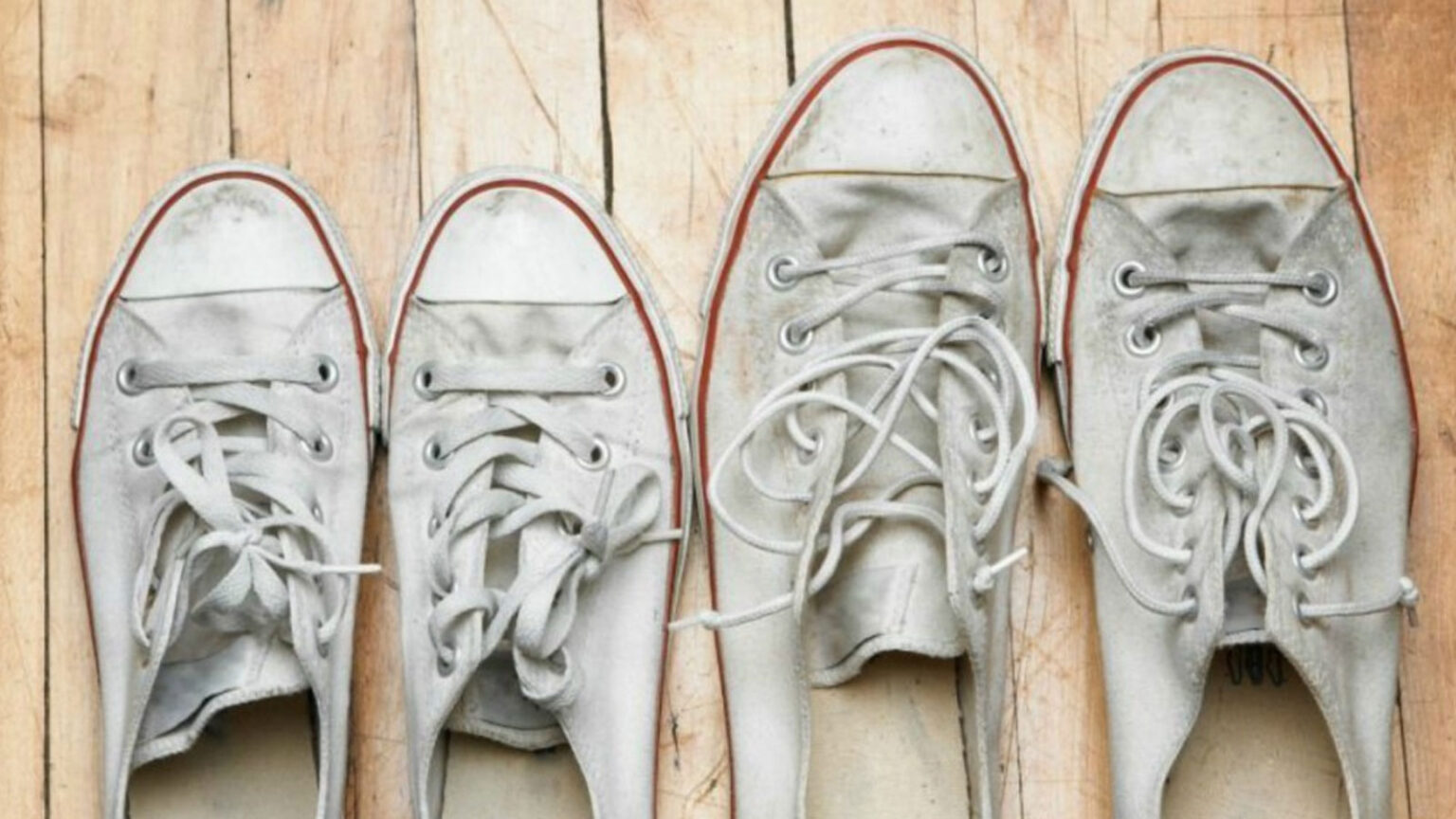 Κάντε τα Πάνινα Παπούτσια να Λάμψουν Ξανά Εύκολα και Γρήγορα!