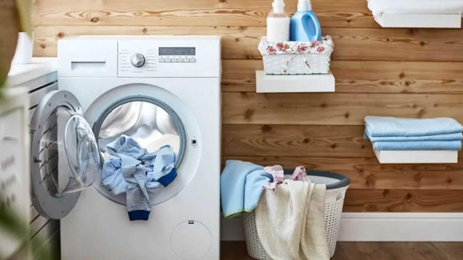 βρώμικα ρούχα στο πλυντήριο,συμβουλές για ρούχα,χρήσιμα,
