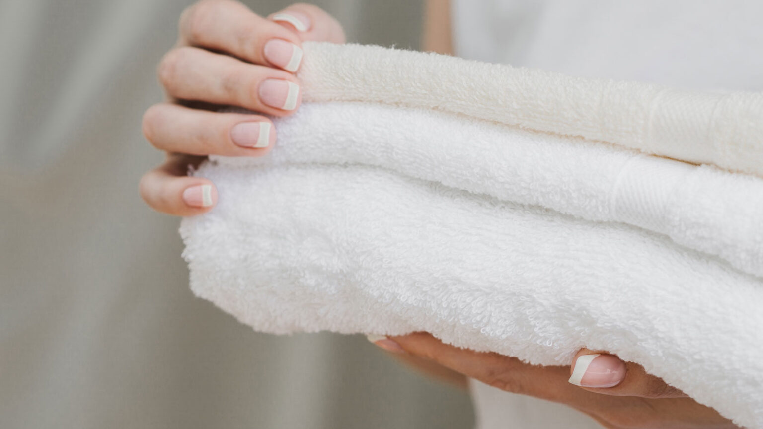 Πώς θα Πλύνεις τις Πετσέτες Στο Πλυντήριο για Να Είναι Πάντα Αφράτες Και Απαλές Σαν Πούπουλο - Το απλό Κόλπο