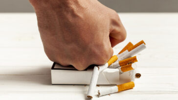 Προσπαθείς Να Κοψεις Το Κάπνισμα; Αυτο το Κόλπο θα σε Βοήθησει Όταν Θα σου Έρθει Η Ανάγκη Για τσιγάρο