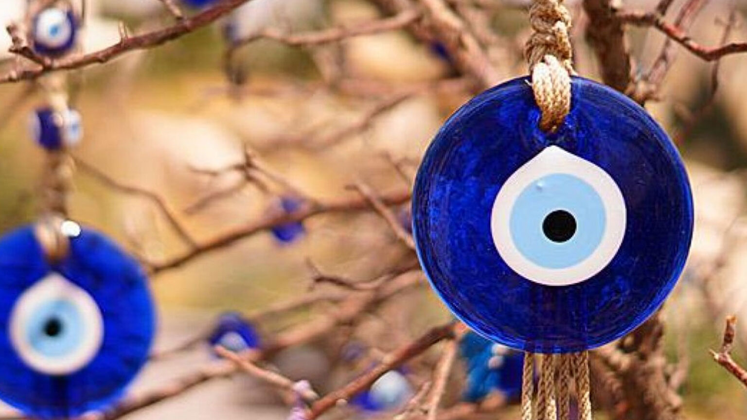 Γλωσσοφαγιά τέλος: Κάντε αυτά τα 6 πράγματα και καθαρίστε την αρνητική ενέργεια από το σπίτι σας