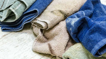 Πετσέτες του Μπάνιου: Αυτά Είναι Τα 5 Λάθη Που Κάνουν Πολλοί Όταν Τις Καθαρίζουν Και Τις "Παίρνουν Στο Χέρι"