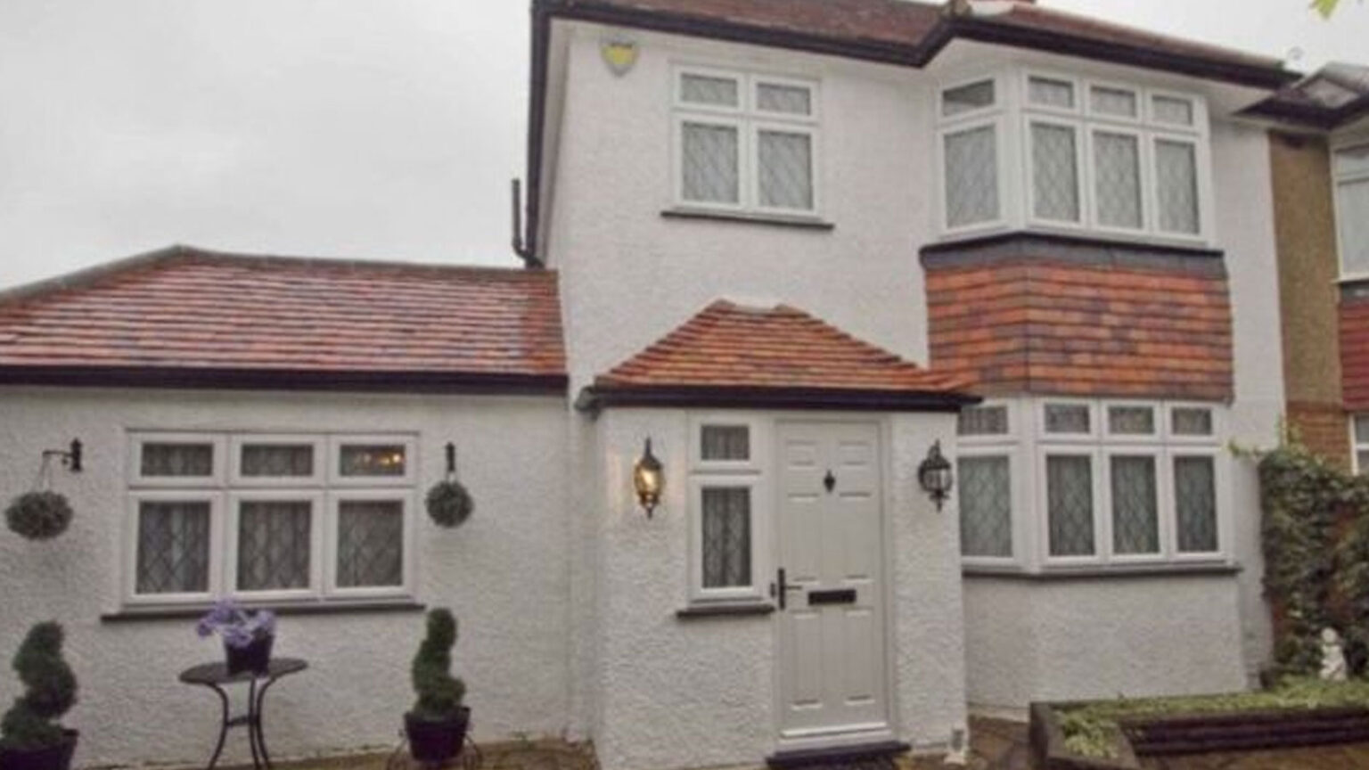 Κανείς δεν θέλει να αγοράσει αυτό το πανέμορφο σπίτι και αυτό οφείλεται στο εσωτερικό του