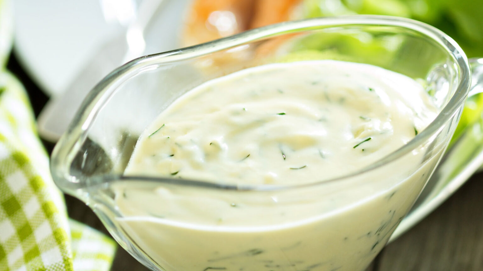 Πρώην μάγειρες & σερβιτόροι αποκαλύπτουν τι δεν πρέπει να παραγγέλνεις ποτέ σε ταβέρνες