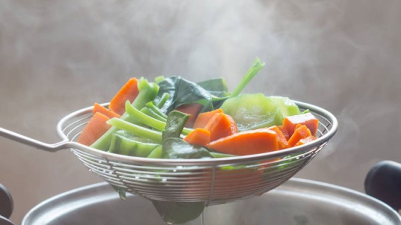 Μαγείρεμα στον Ατμό: Γιατί είναι πιο Υγιεινό