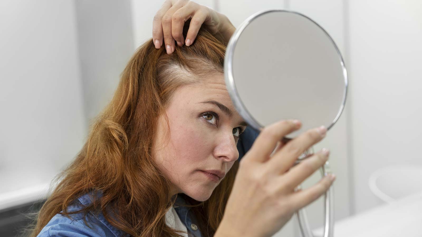 Γήρανση Μαλλιών και Γήρανση νυχιών: Ποια είναι τα συμπτώματα