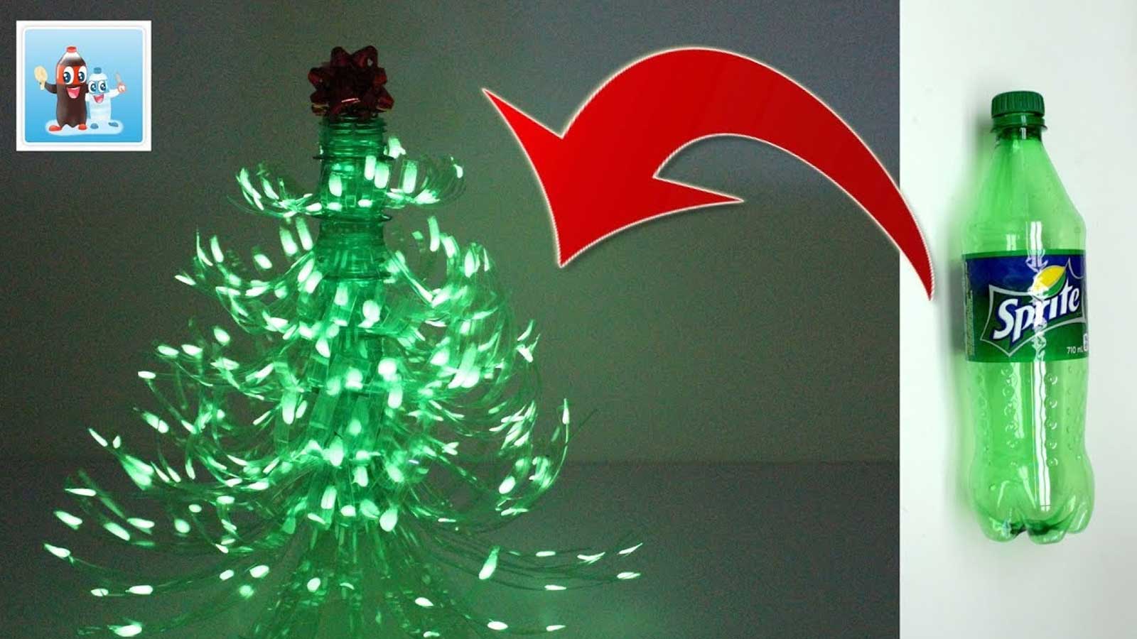 Πώς να ανακυκλώσεις ένα πλαστικό μπουκάλι και να το κάνεις φωτεινό χριστουγεννιάτικο δεντράκι