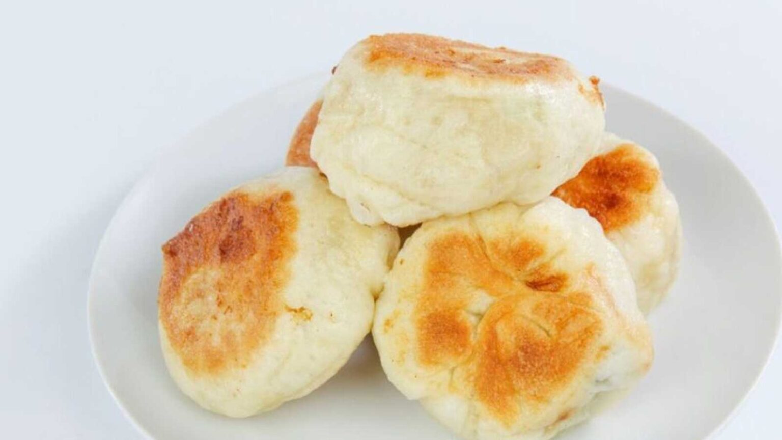 Ψωμάκια για Πρωινό με 3 Υλικά Έτοιμα σε Λίγα Λεπτά Χωρίς Αλεύρι