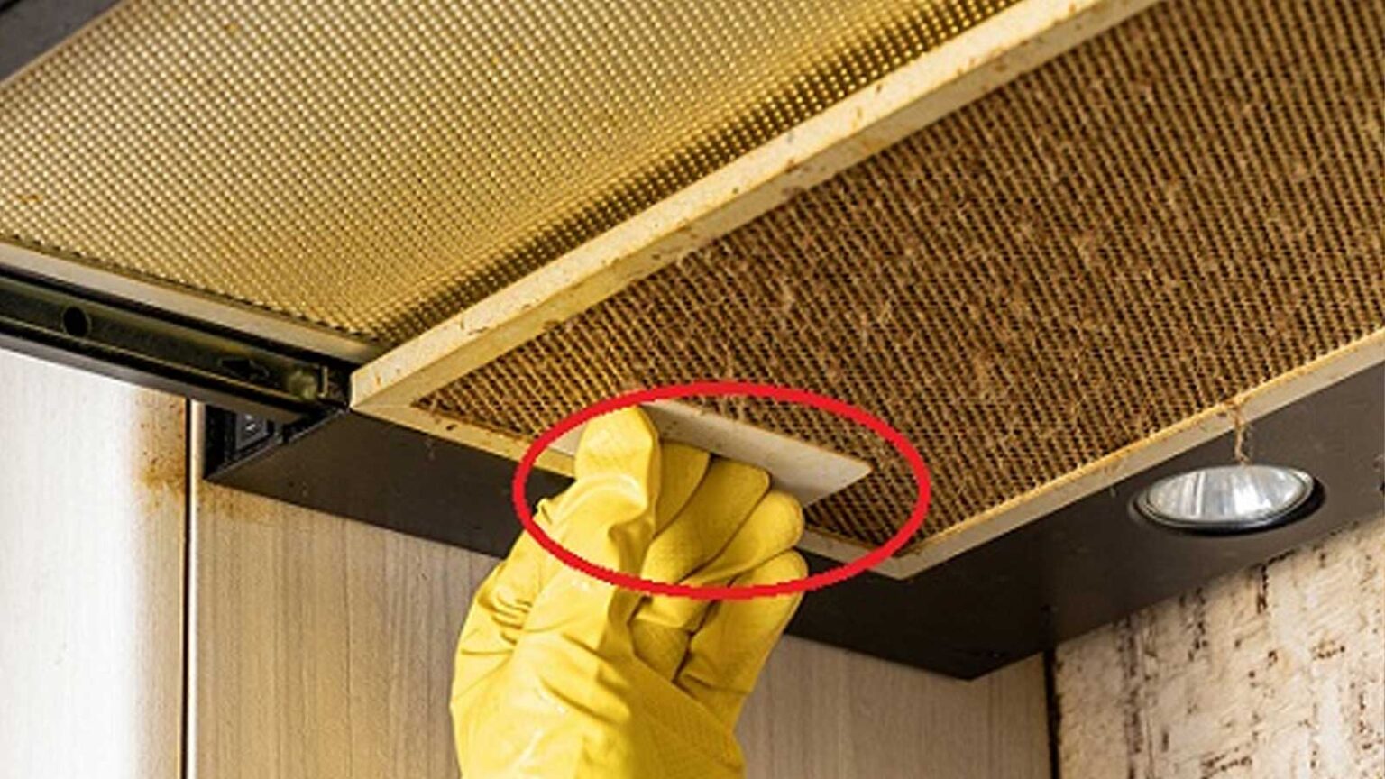 Πώς Να Καθαρίσετε τον απορροφητήρα Από Λίπη Γλίτσες Και σκληρή Βρωμιά