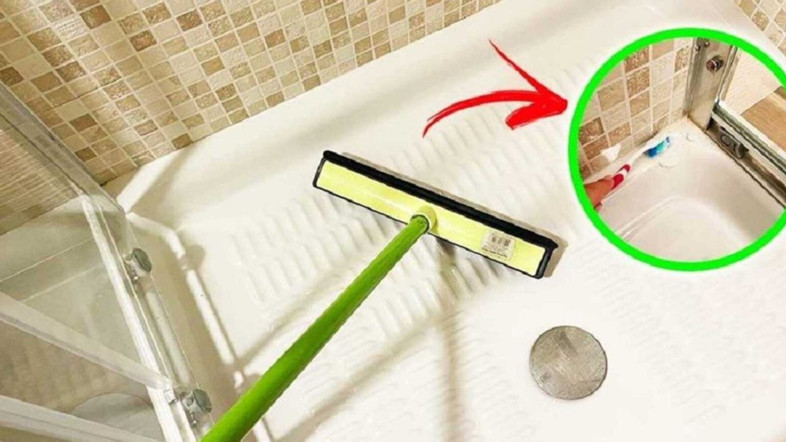 Πώς να Καθαρίσετε τη Βάση Ντουζιέρας για να Εξαλείψετε τη Μούχλα στις Γωνίες