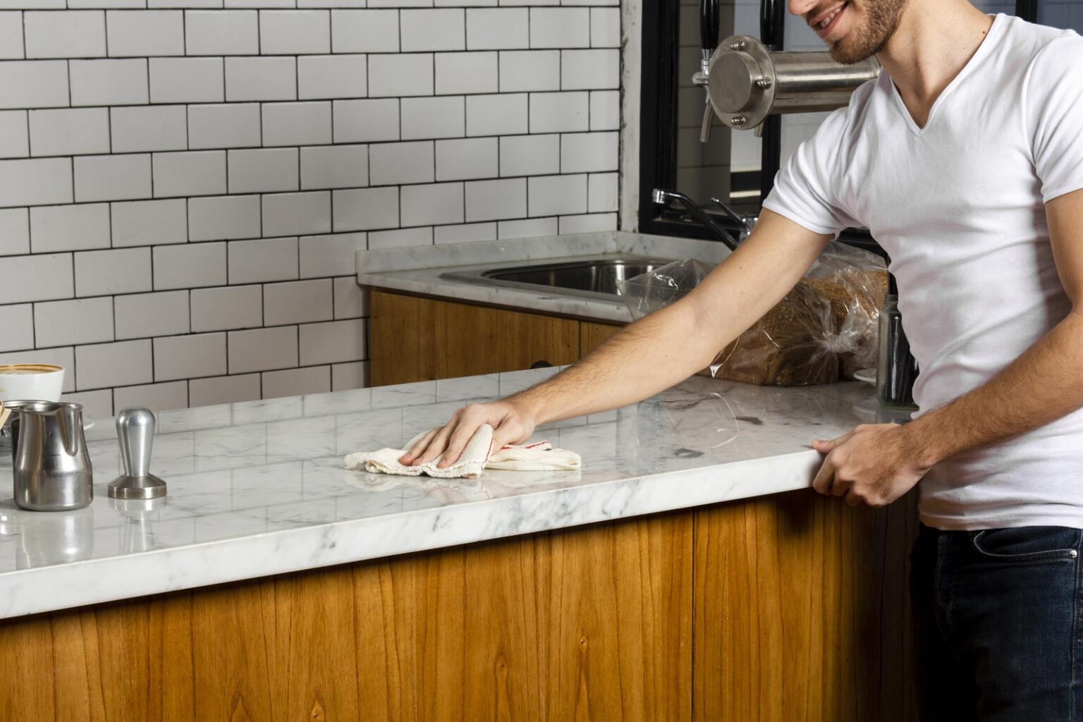 9 Συμβουλές για Σωστό Καθαρισμό Μαρμάρινων Επιφανειών