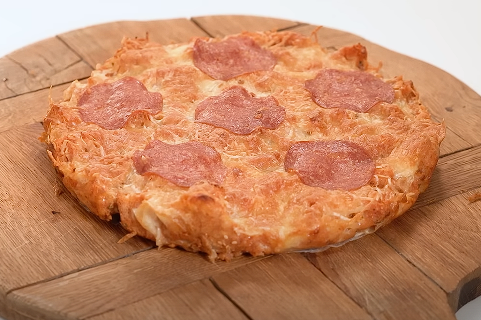 Πίτσα Με Μπαγιάτικο Ψωμί