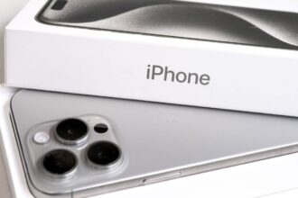 Τι σημαίνει το «i» στο iPhone