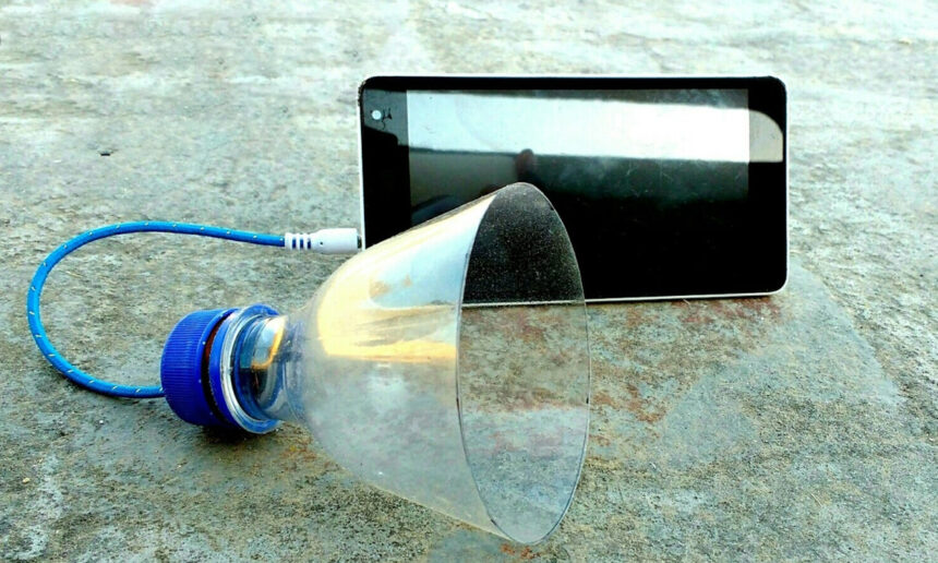 DIY ηχείο κινητού από πλαστικό μπουκάλι - Βίντεο