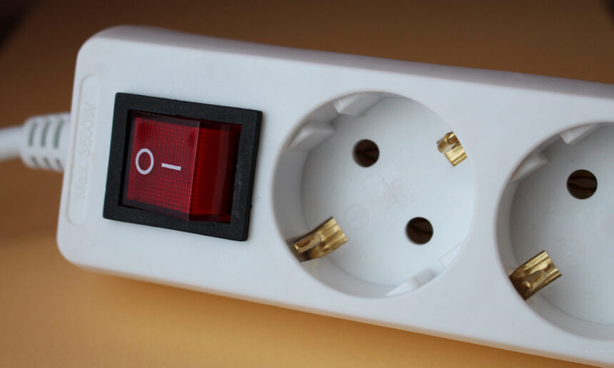 Αυτές οι ηλεκτρικές συσκευές ανεβάζουν το λογαριασμό του ρεύματος και πώς μπορείτε να περιορίσετε τη χρήση τους