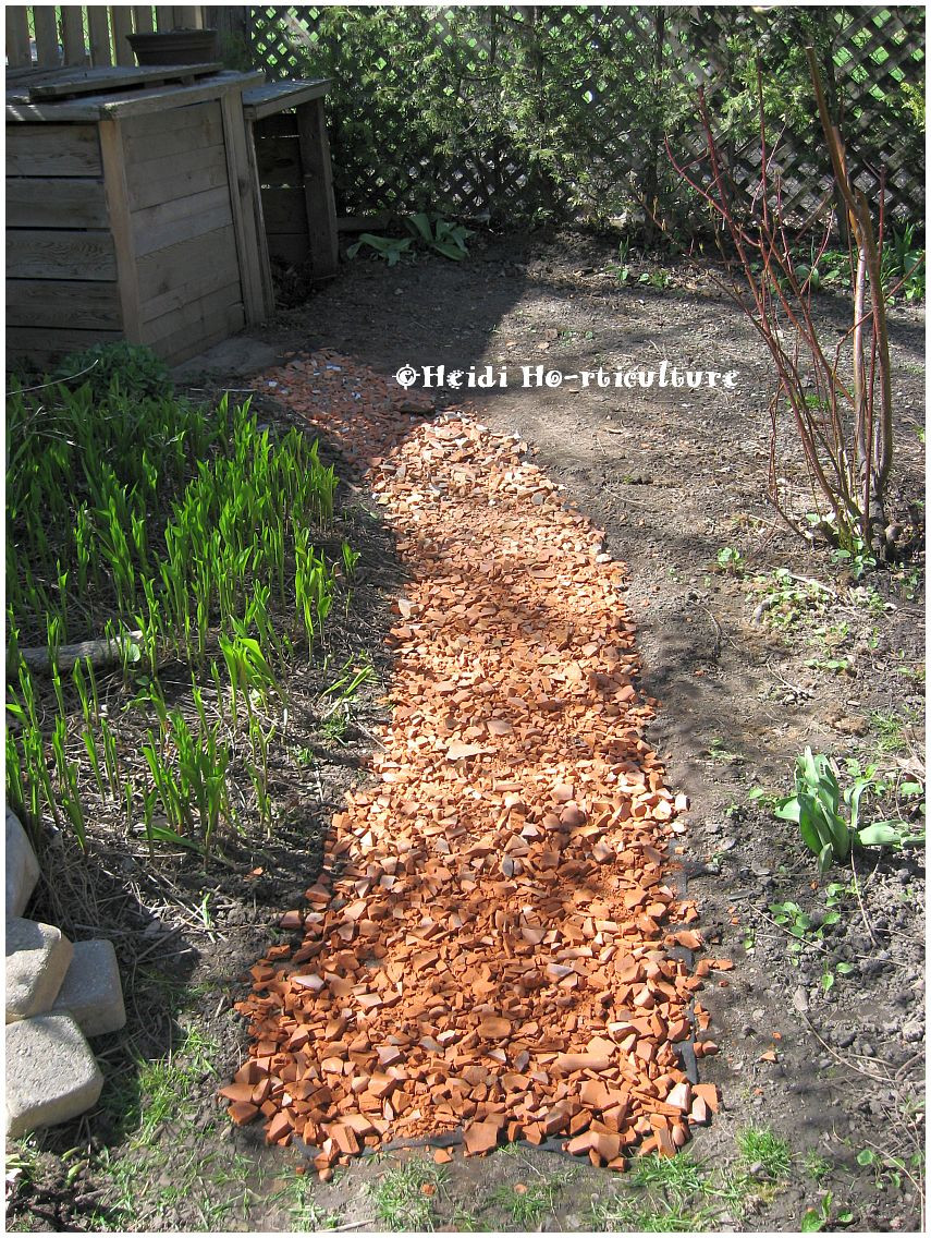 DIY κατασκευές με παλιά κεραμίδια - Μην τα πετάς, δώσε ζωή