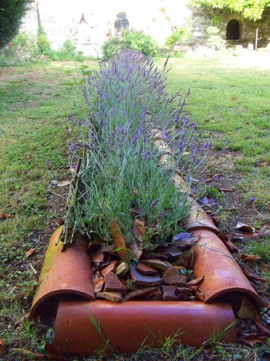 DIY κατασκευές με παλιά κεραμίδια - Μην τα πετάς, δώσε ζωή