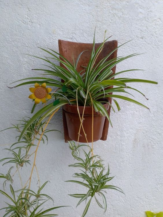 DIY κατασκευές με παλιά κεραμίδια - Μην τα πετάς, δώσε ζωή