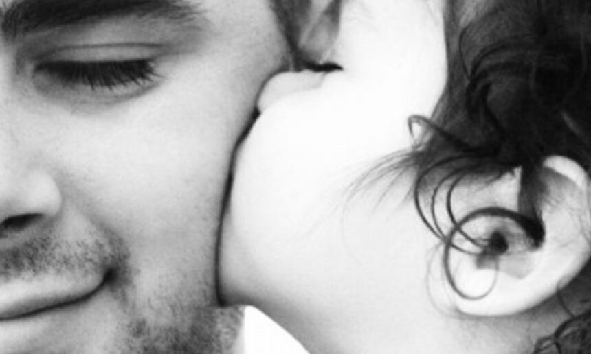 Σήμερα είναι η γιορτή της μητέρας αλλά πότε είναι η γιορτή του πατέρα το 2025;