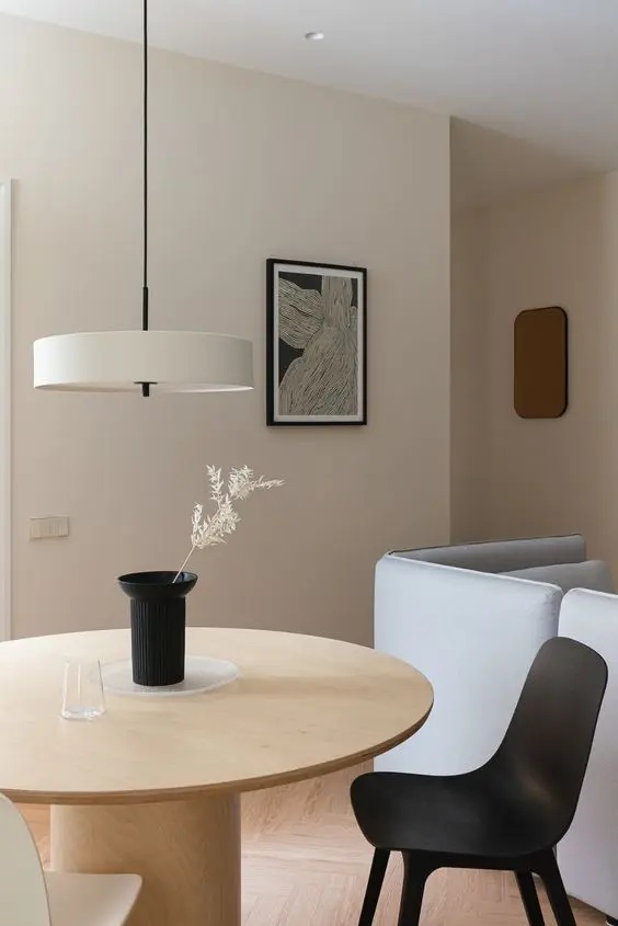 Less is More - Μινιμαλιστική διακόσμηση τραπεζαρίας
