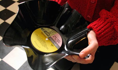 Ώρα για DIY: Μπολ από παλιά βινύλια