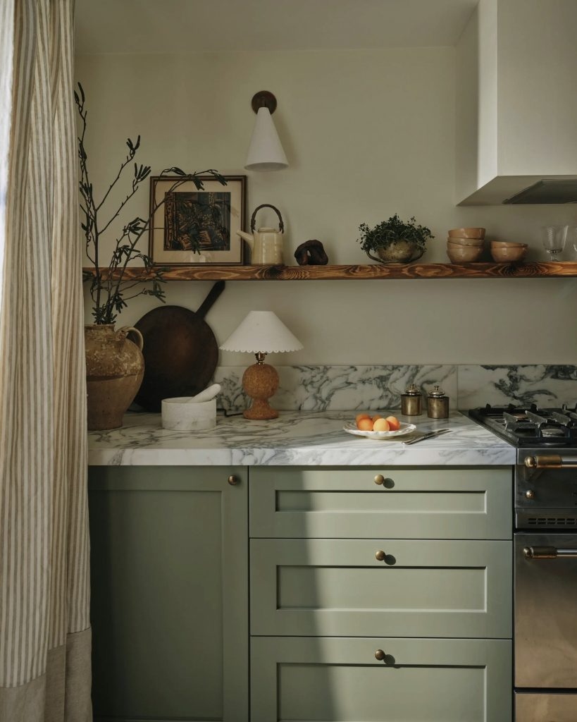 ΚΟΡΥΦΑΙΕΣ Ιδέες Διακόσμησης Κουζίνας για το Φθινόπωρο 2025