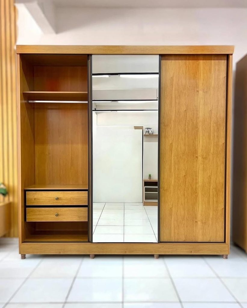 Συρόμενες ντουλάπες: 18 σχέδια για το 2025 που θα απογειώσουν το υπνοδωμάτιο 19 Συρόμενες ντουλάπες: 18 σχέδια για το 2025 που θα απογειώσουν το υπνοδωμάτιο