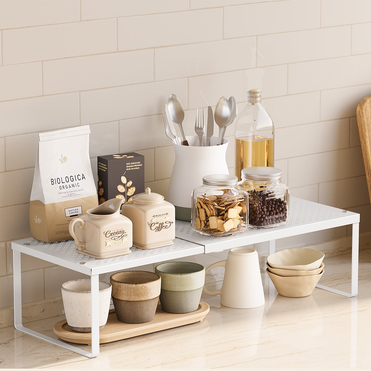 Ράφια οργάνωσης κουζίνας: Νομίζεις ότι δεν τα έχεις ανάγκη μέχρι να τα αποκτήσεις