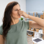 Το σπίτι σου μυρίζει άσχημα όταν επισρτέφεις απ'έξω; 5 Tips για να διώξεις τις άσχημες οσμές