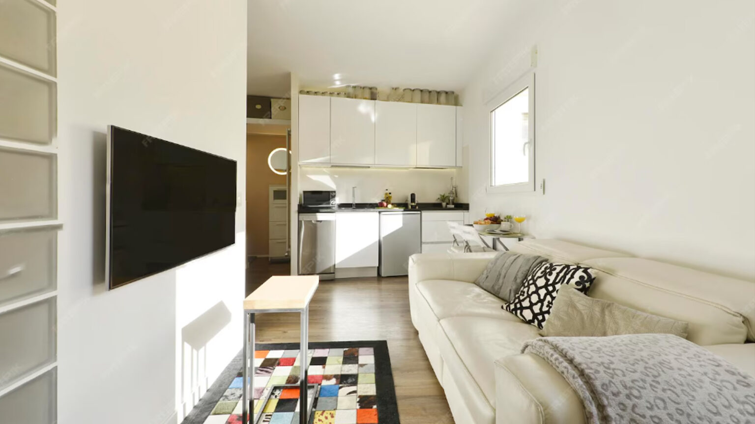 Μικρά σπίτια λίγων τετραγωνικών: 8 τρόποι να τα διακοσμήσετε και να αξιοποιήσετε και τον παραμικρό χώρο