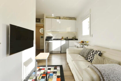 Μικρά σπίτια λίγων τετραγωνικών: 8 τρόποι να τα διακοσμήσετε και να αξιοποιήσετε και τον παραμικρό χώρο