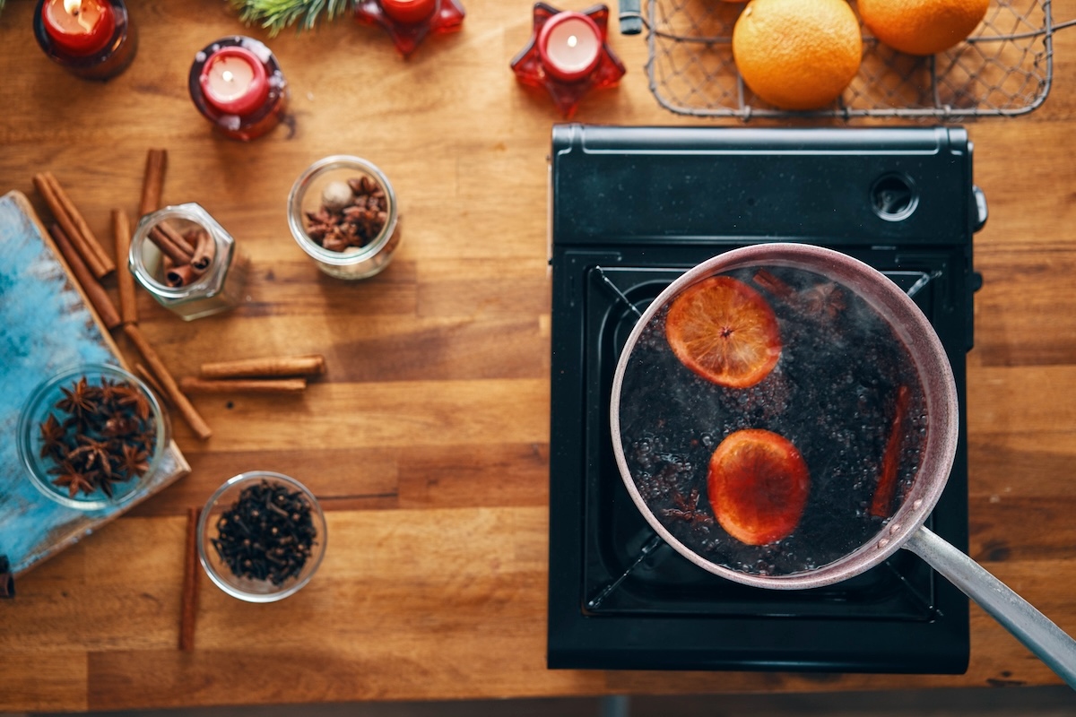 Αν μπορείς να βράσεις νερό, μπορείς και να διορθώσεις αυτά τα 8 πράγματα στο σπίτι σου