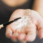 To Ταλκ στην υπηρεσία της ομορφιάς: 5 κόλπα που θα σας λύσουν τα χέρια