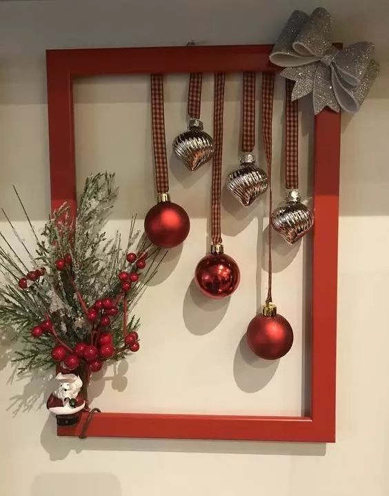 40 εναλλακτικά αυτοσχέδια Χριστουγεννιάτικα Στεφάνια σε κορνίζα