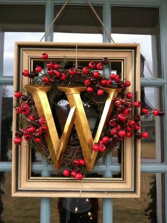 40 εναλλακτικά αυτοσχέδια Χριστουγεννιάτικα Στεφάνια σε κορνίζα