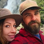 Αυτό το ζευγάρι γυρίζει τον κόσμο μαζί με το….σπίτι του