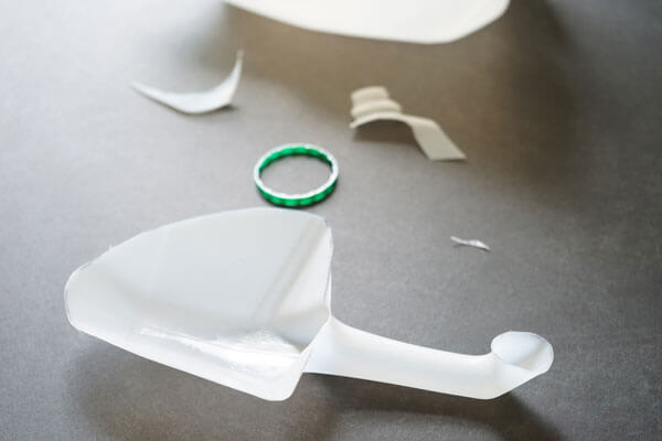 18 Κατασκευές με πλαστικά μπουκάλια: DIY που θα σου μείνουν για χρόνια 9 Χρήσιμο φτυάρι